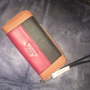 Guess wallet women’s